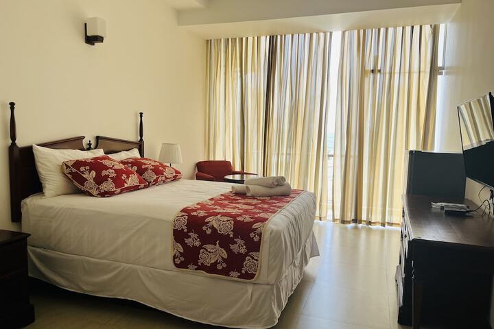 Room 45 of 170