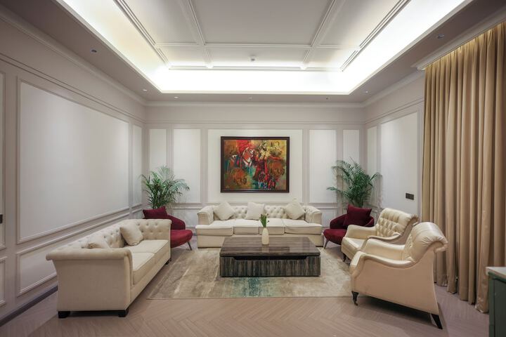 Lounge 29 of 47