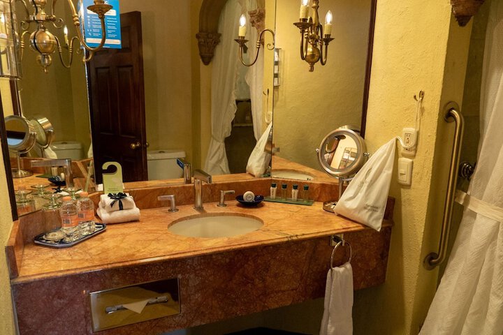 Bathroom Interior Photo