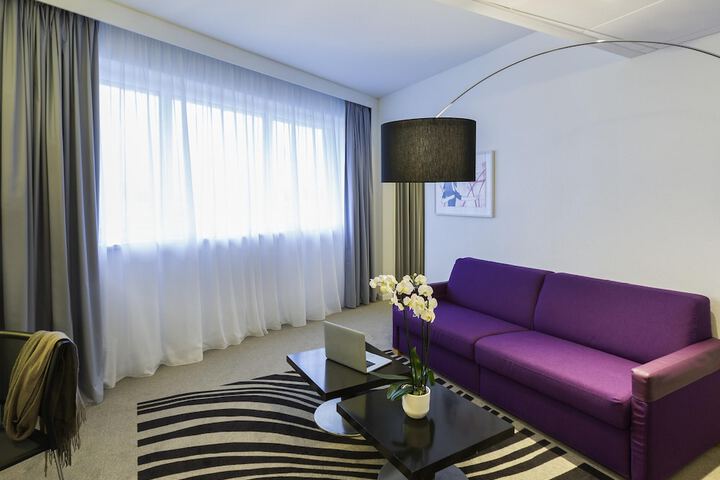 Room 74 of 278