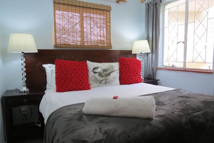 Room 2 of 49
