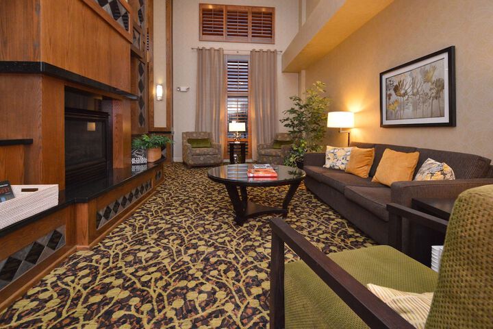 Hotel Interior 8 of 65