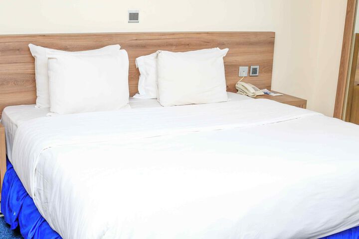 Room 8 of 58