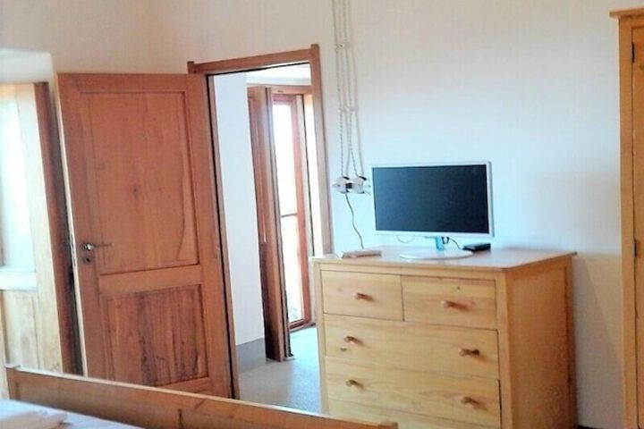 Room 7 of 46