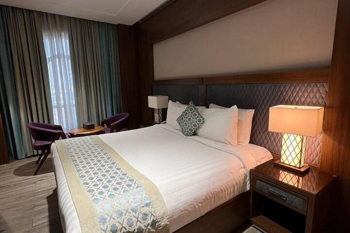 Room 21 of 57