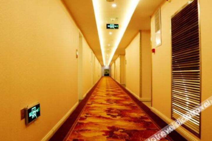 Hotel Interior 8 of 16