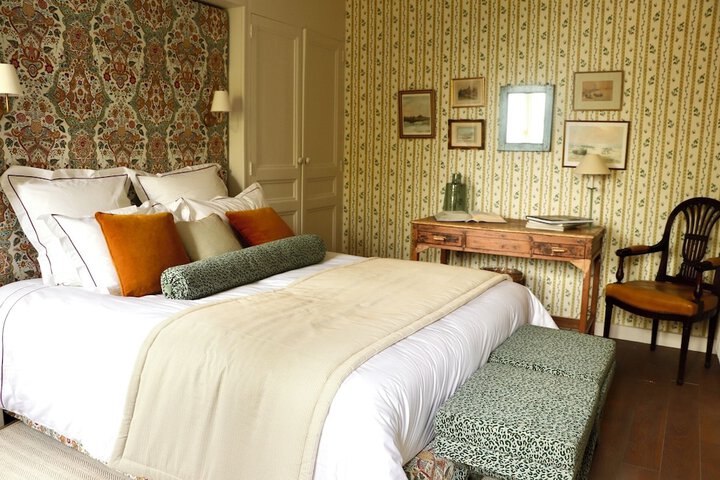 Room 13 of 25