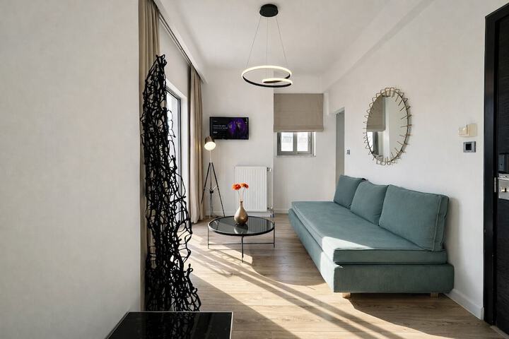 Room 50 of 60