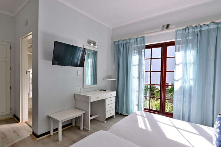Room 56 of 199