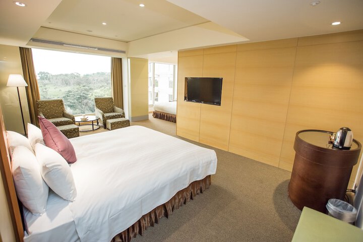 Room 55 of 145