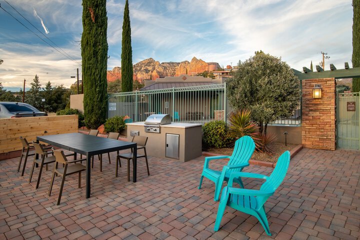 BBQ/picnic area