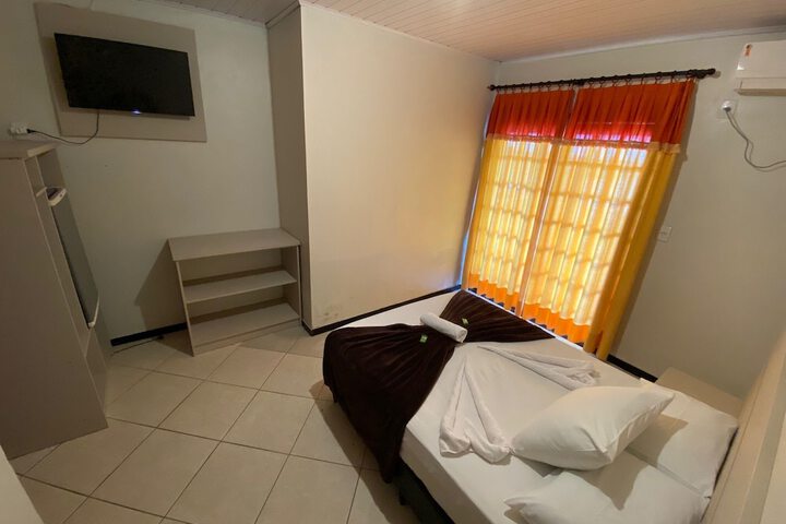 Room 3 of 45