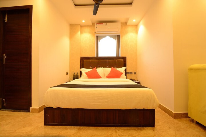 Room 20 of 56