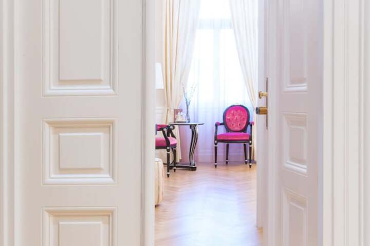 Room 10 of 57