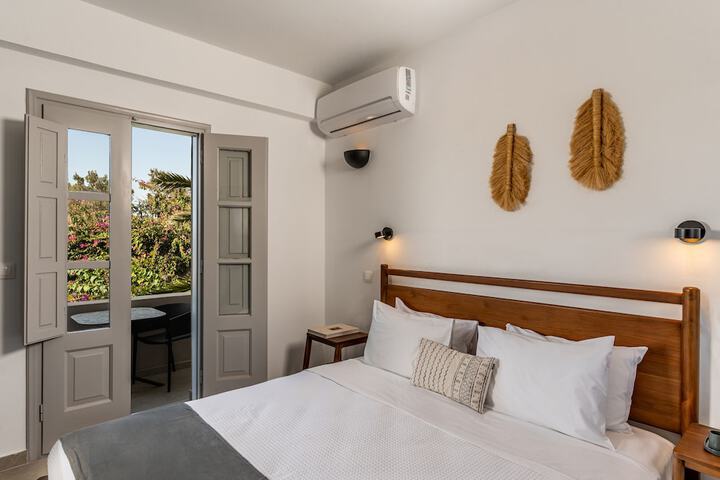 Room 48 of 200
