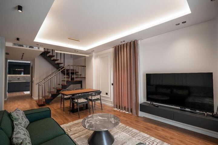 Room 45 of 95