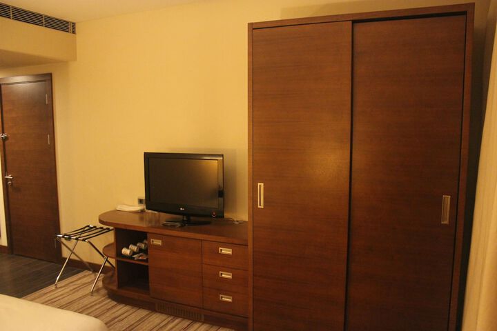 Room 18 of 70