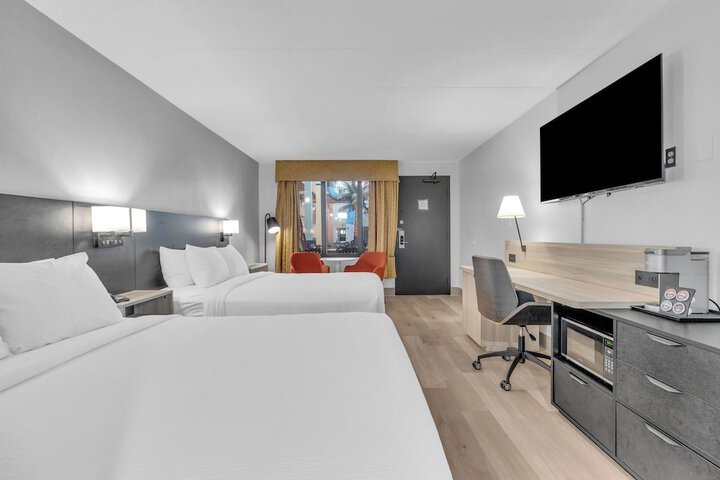 Room 18 of 49