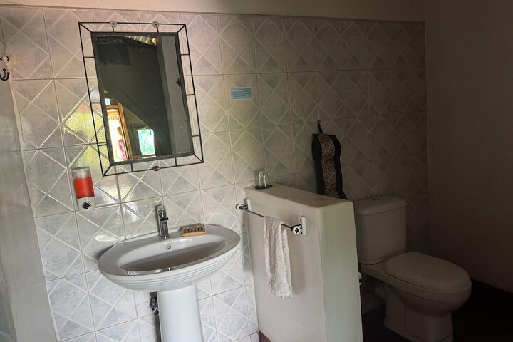 Room 18 of 27