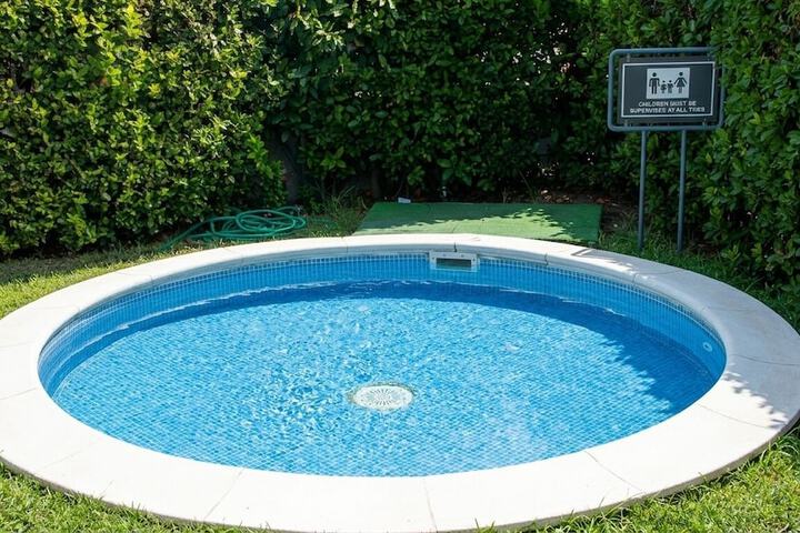 Pool 18 of 29
