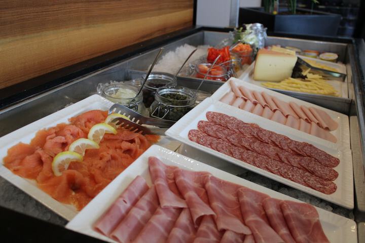 Dining Photos