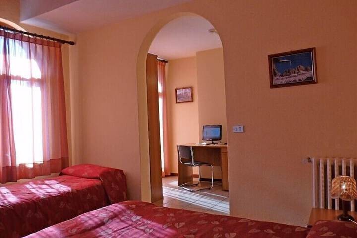 Room 21 of 55