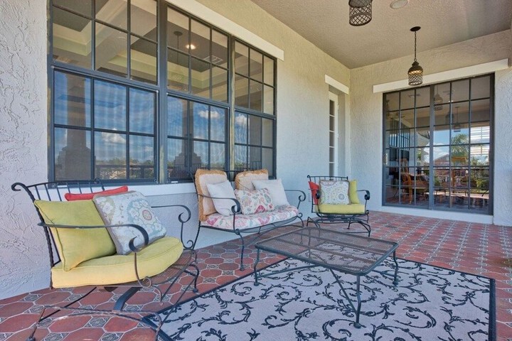 Terrace/Patio 53 of 56