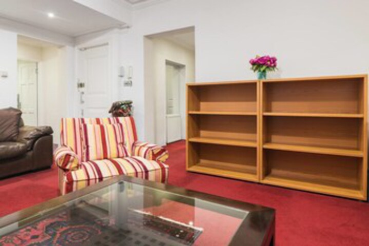 Room 14 of 24
