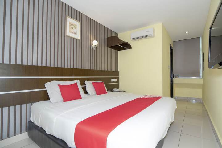Room 19 of 30