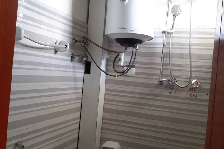 Room 25 of 30