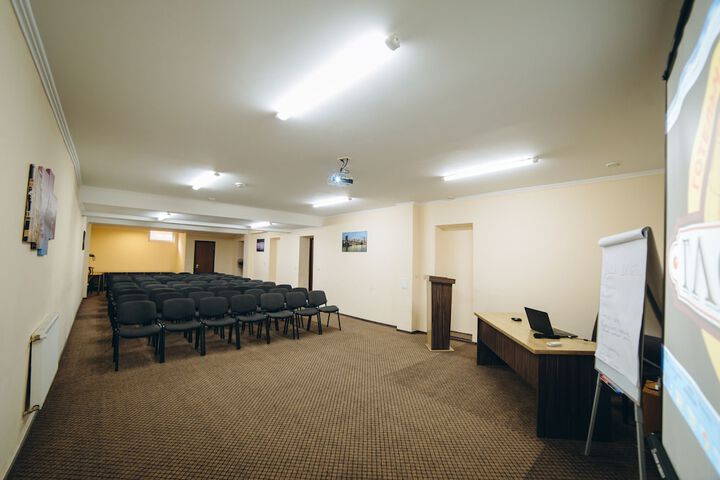 Business Center 96 of 111