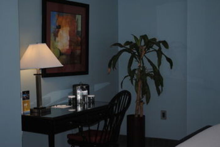 Room 34 of 91