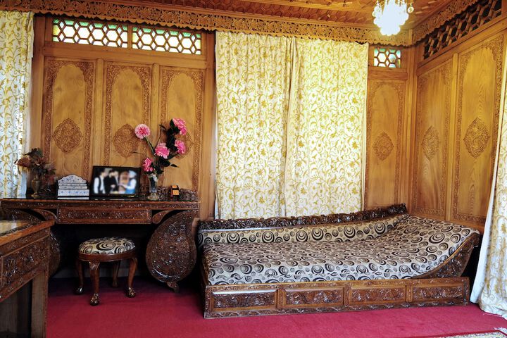 Hotel 7 of 42
