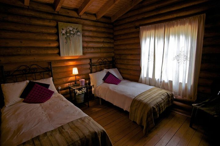 Room 3 of 39