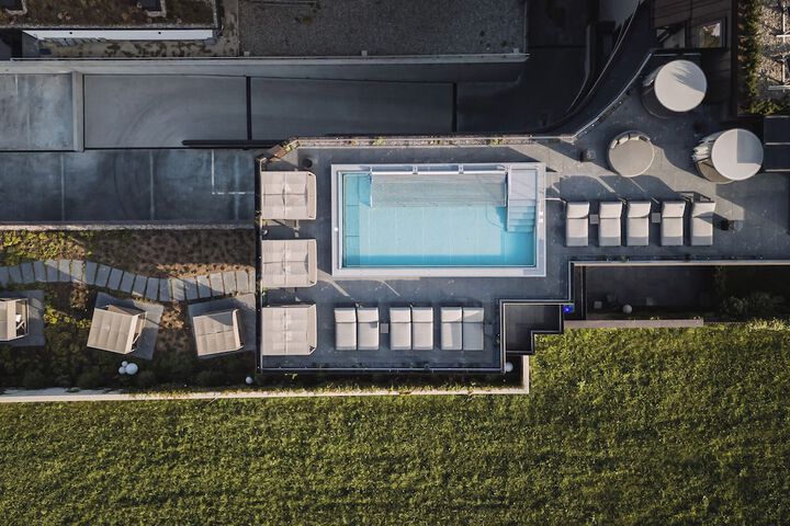 Pool 62 of 130