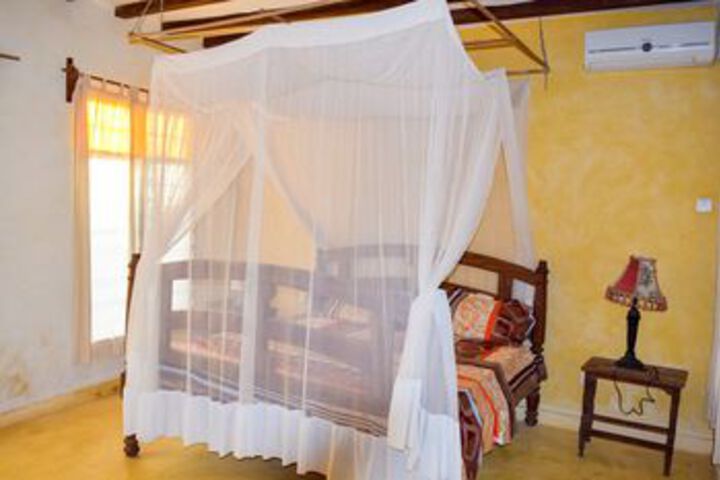 Room 5 of 26