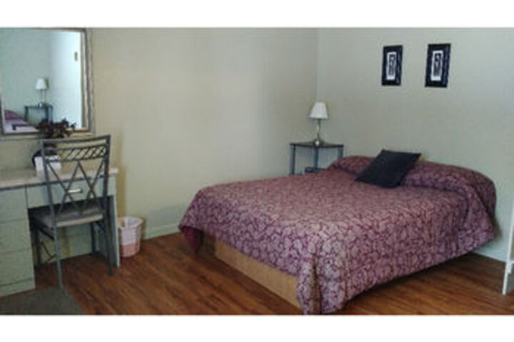 Room 17 of 32