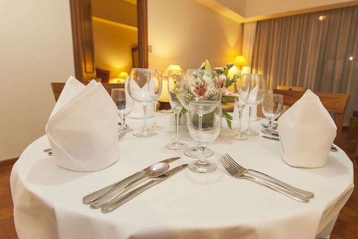 Dining Photos
