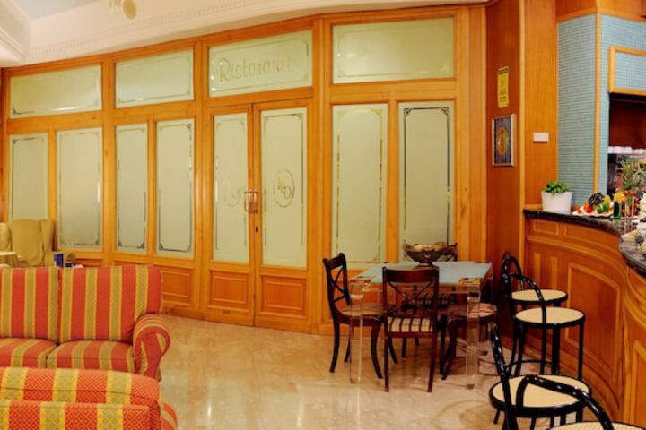 Hotel Interior 5 of 42