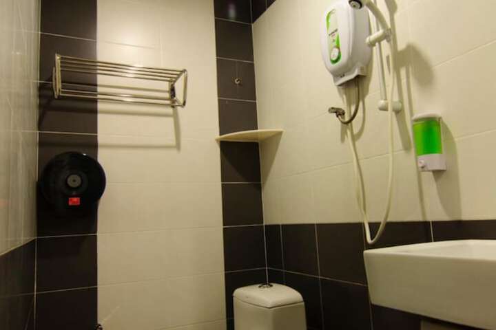 Room 15 of 20