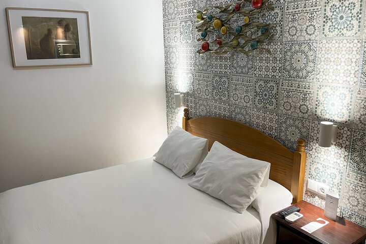 Room 4 of 62