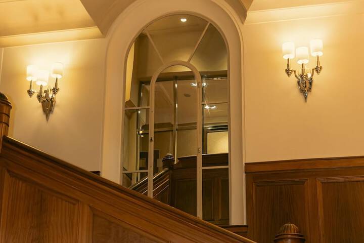 Hotel Interior 15 of 260