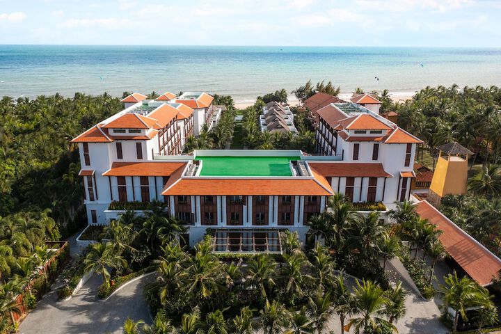 Hotel 56 of 56