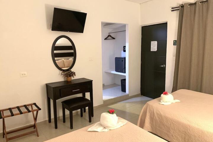 Room 8 of 14