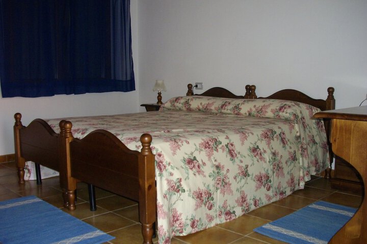 Room 24 of 30