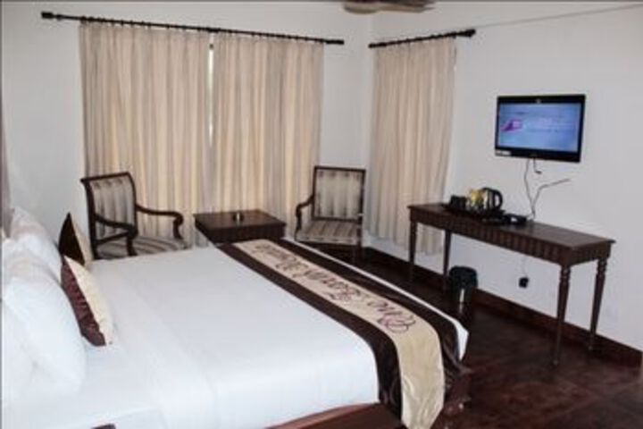 Room 29 of 64