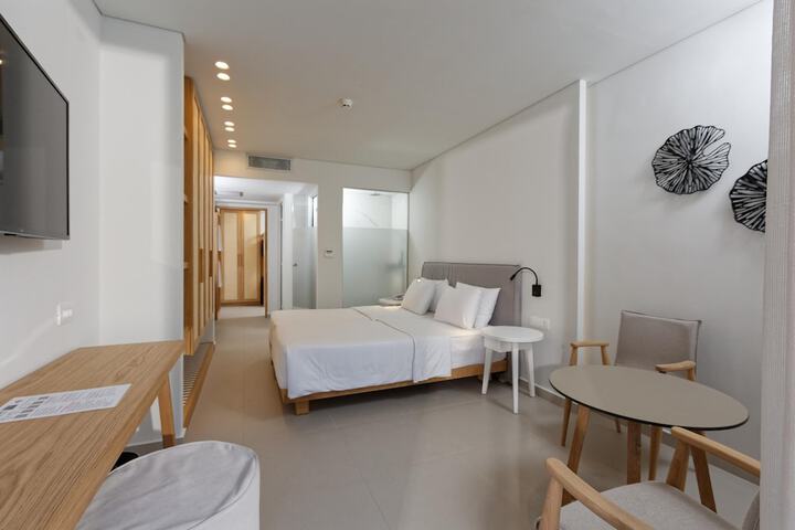 Room 22 of 209
