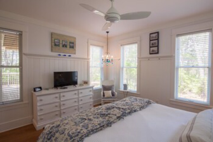 Room 21 of 27
