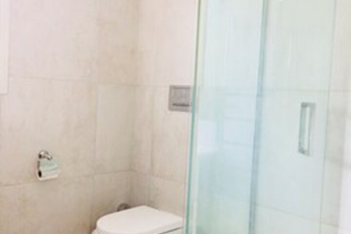 Room 7 of 20
