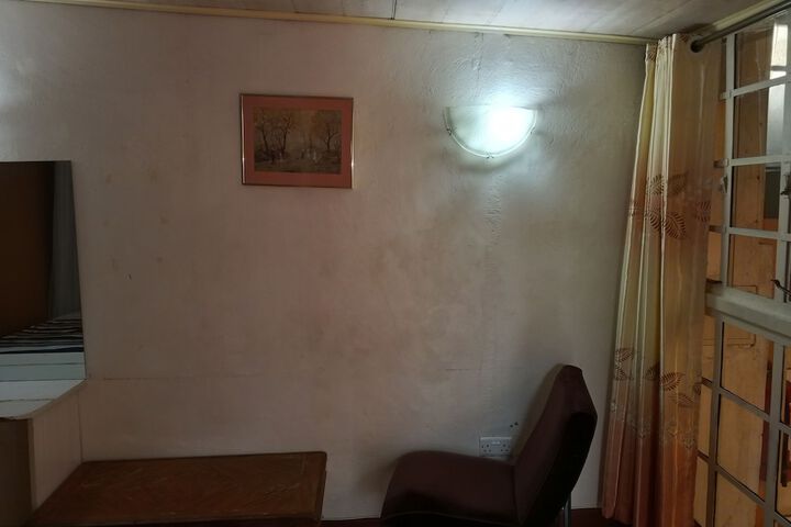 Room 15 of 36